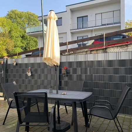 Grosse Moderne Ferienwohnung Auch Als Monteur Unterkunft Nutzbar, In Stolberg - Vicht Dış mekan fotoğraf
